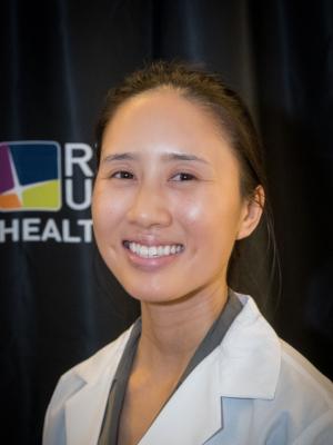 Daphne Du, MD