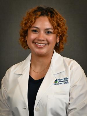 Lianne De La Cruz, MD