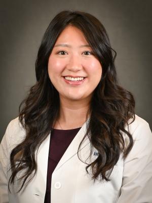 Wen Ting Hu, MD
